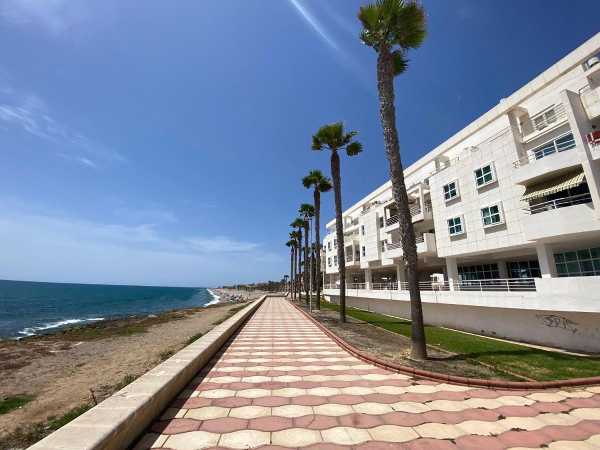 Apartamento en Primera Línea de Playa Roquetas de Mar Exterior foto